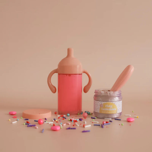 Pack cumpleaños Biberón Mágico y Potito con cuchara para muñecos · Tiny Harlow