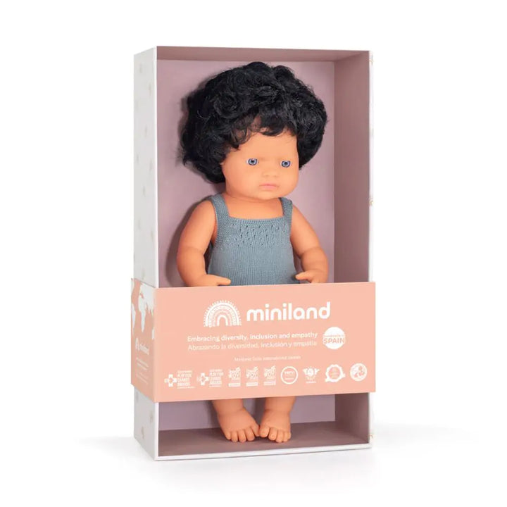 Muñeco de pelo moreno rizado 38 cm Pelele plomo · Miniland - Bizcocho de Yogur